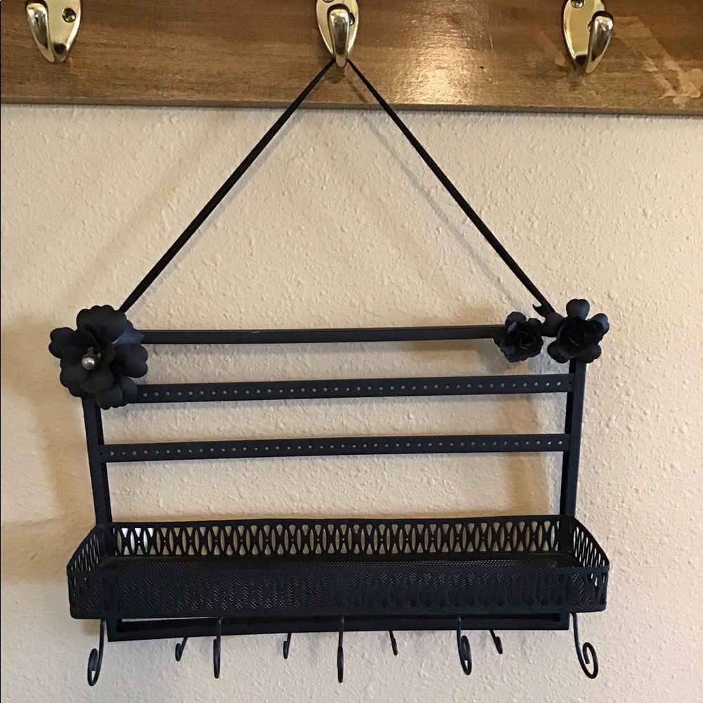 🔴SOLD🔴  Jewelry holder